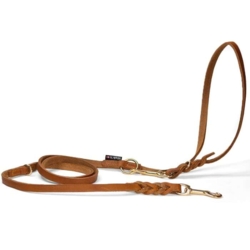Læder hundesnor med 3 justerbare længder. Ses her i cognac