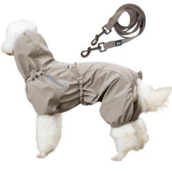 Smart regndragt med matchende dressurline fra Ollipet. Perfekt til de regnfulde gåture med din hund.