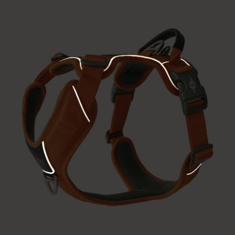 Hundesele med effektiv refleks. Perfekt til gåture i vintermånederne og om aftenen.