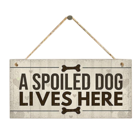 Træskilt med hundecitater