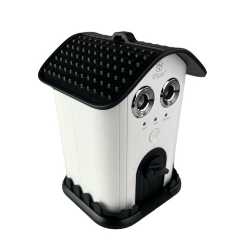 Virker ved at udsende en højfrekvent lyd, kun hørbar for hunde, når den opfanger lyden af hundegøen