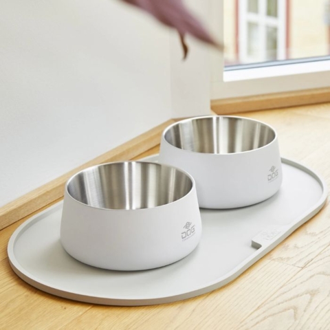 Æstetisk spisesation med DOG Copenhagen skåle og spiseunderlag