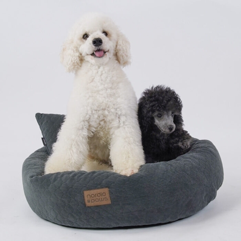 Nordic Paws Olli Cozy Hundeseng - Koda og Hugo