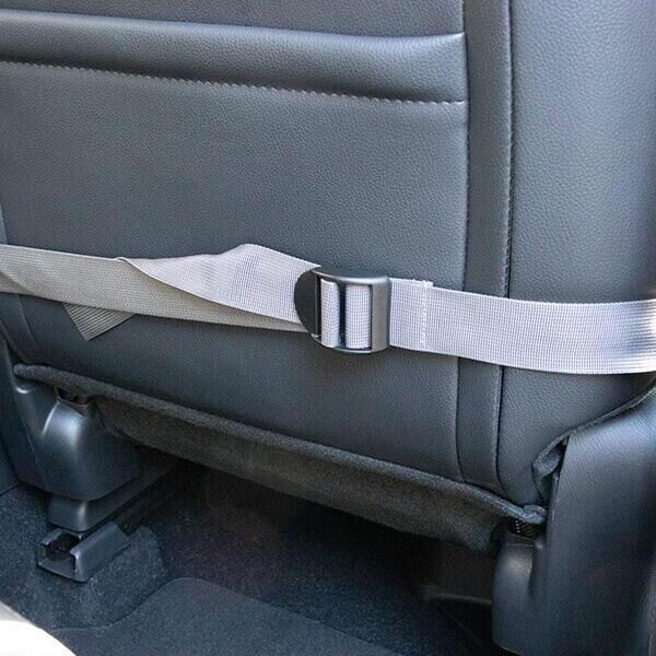 Ollipet Karma Deluxe autosædet er let at fastgøre i bilen