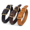 Lækre kvalitets læderhalsbånd til hunde. Fås i 3 fine farver og med fine messingdetaljer.