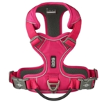 En flot pink hundesele med mulighed for at fastgøre linen 2 steder på selen.