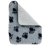 Vetbed tæppe med kantsyning