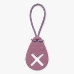 En super smart hundepose holder fra den populære DOG Copenhagen Flexy serie. Ses her i farven lilla.