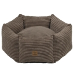 Hundekurv i lækker brun farve som passer perfekt ind i de fleste hjem.